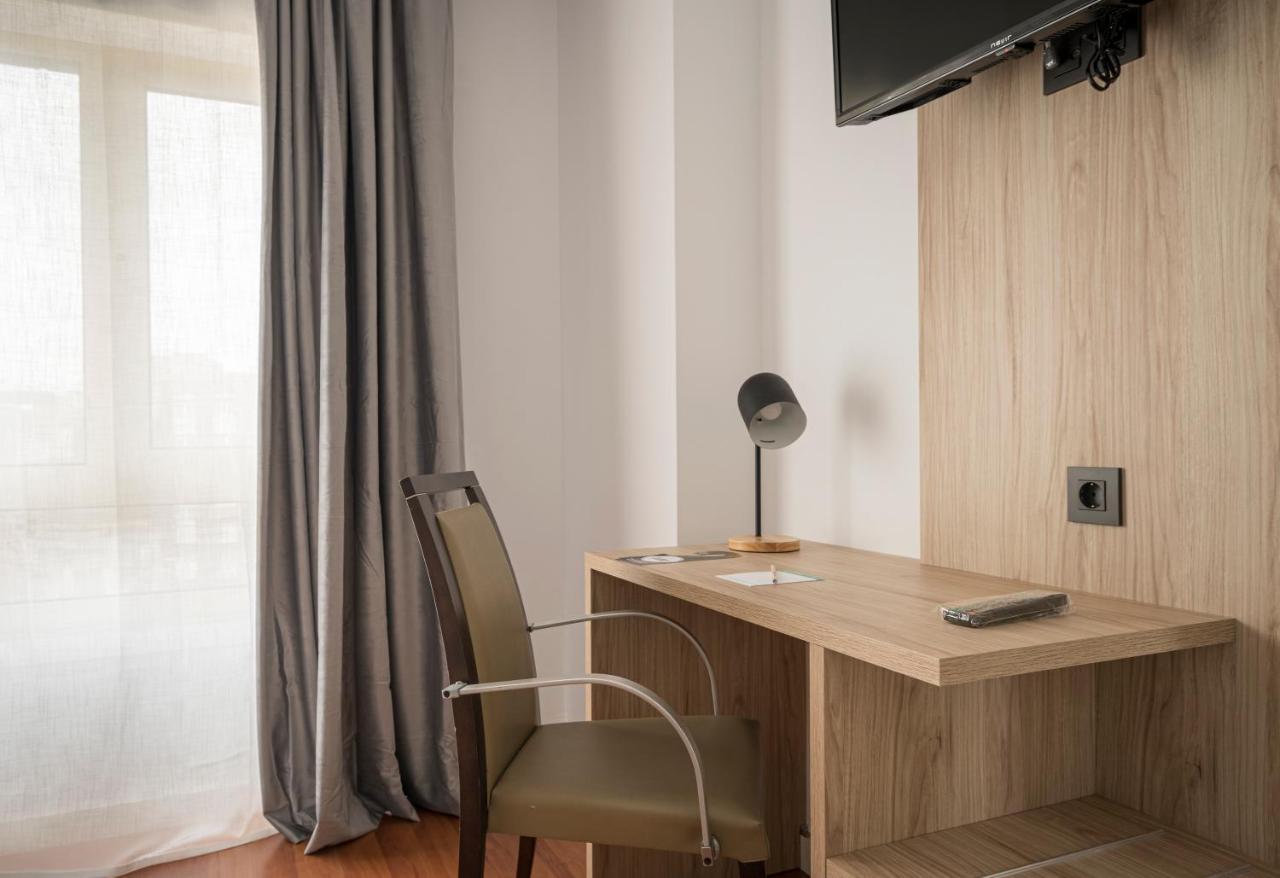 Hotel Alda Centro Χιχόν Εξωτερικό φωτογραφία