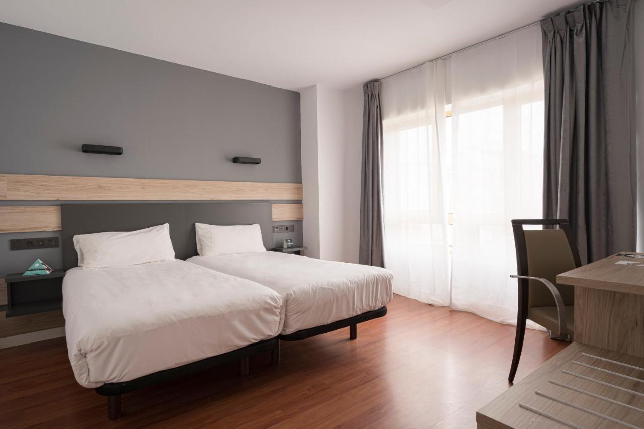 Hotel Alda Centro Χιχόν Εξωτερικό φωτογραφία