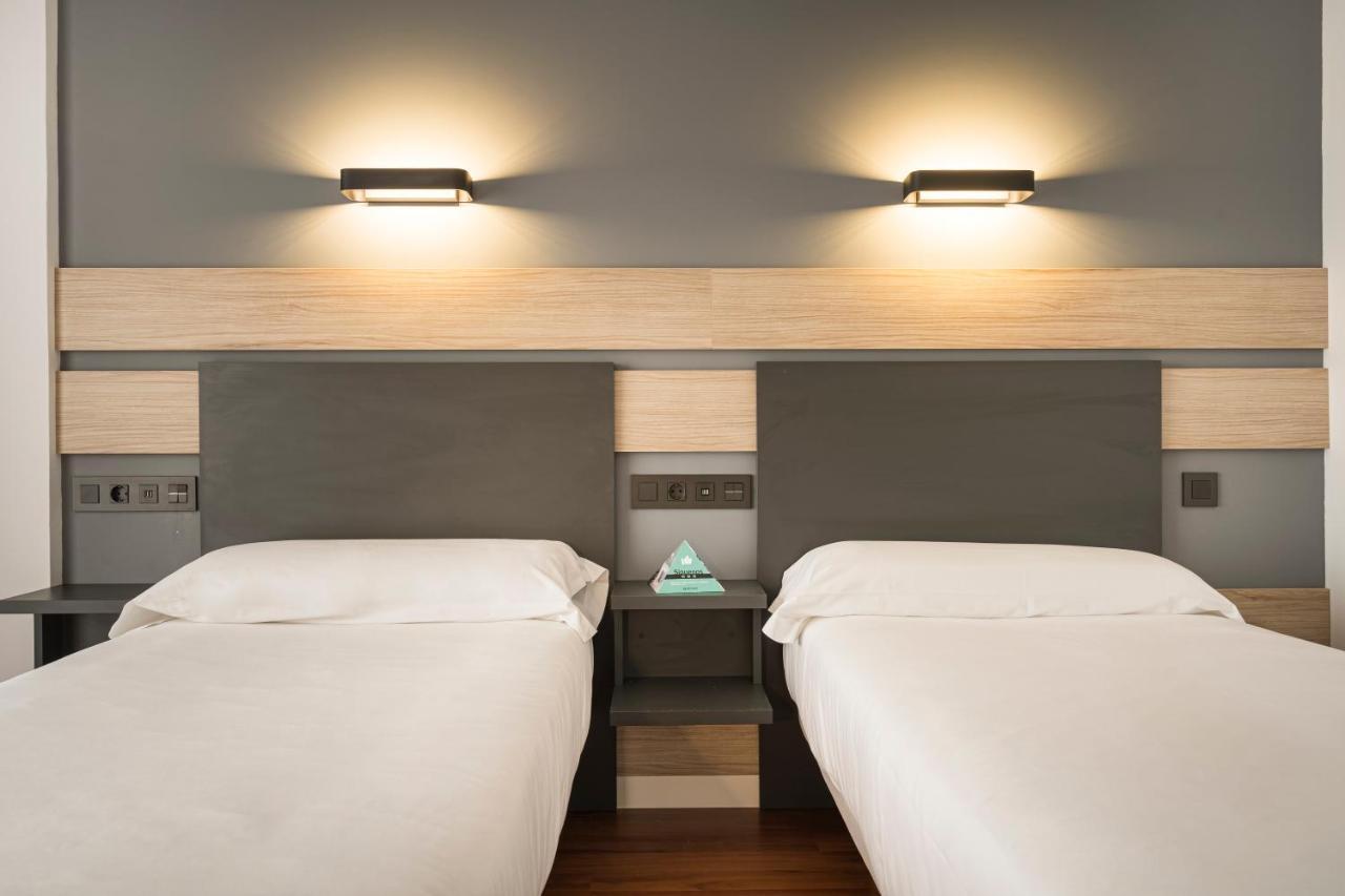 Hotel Alda Centro Χιχόν Εξωτερικό φωτογραφία