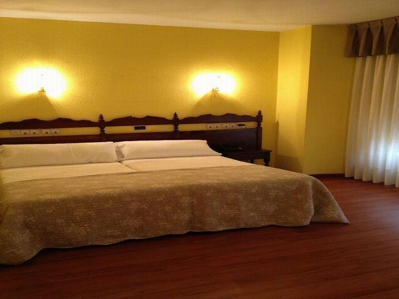 Hotel Alda Centro Χιχόν Εξωτερικό φωτογραφία