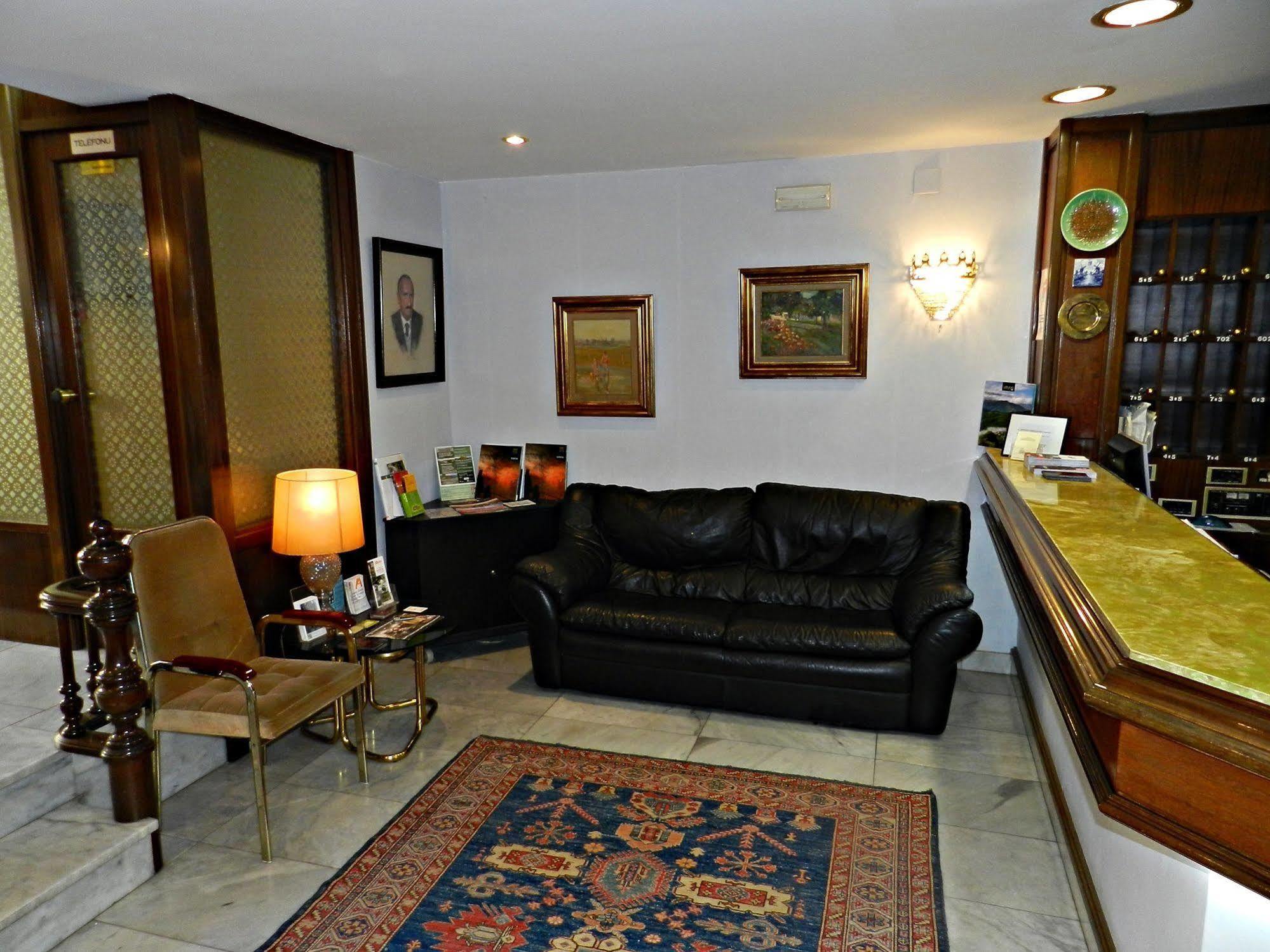 Hotel Alda Centro Χιχόν Εξωτερικό φωτογραφία